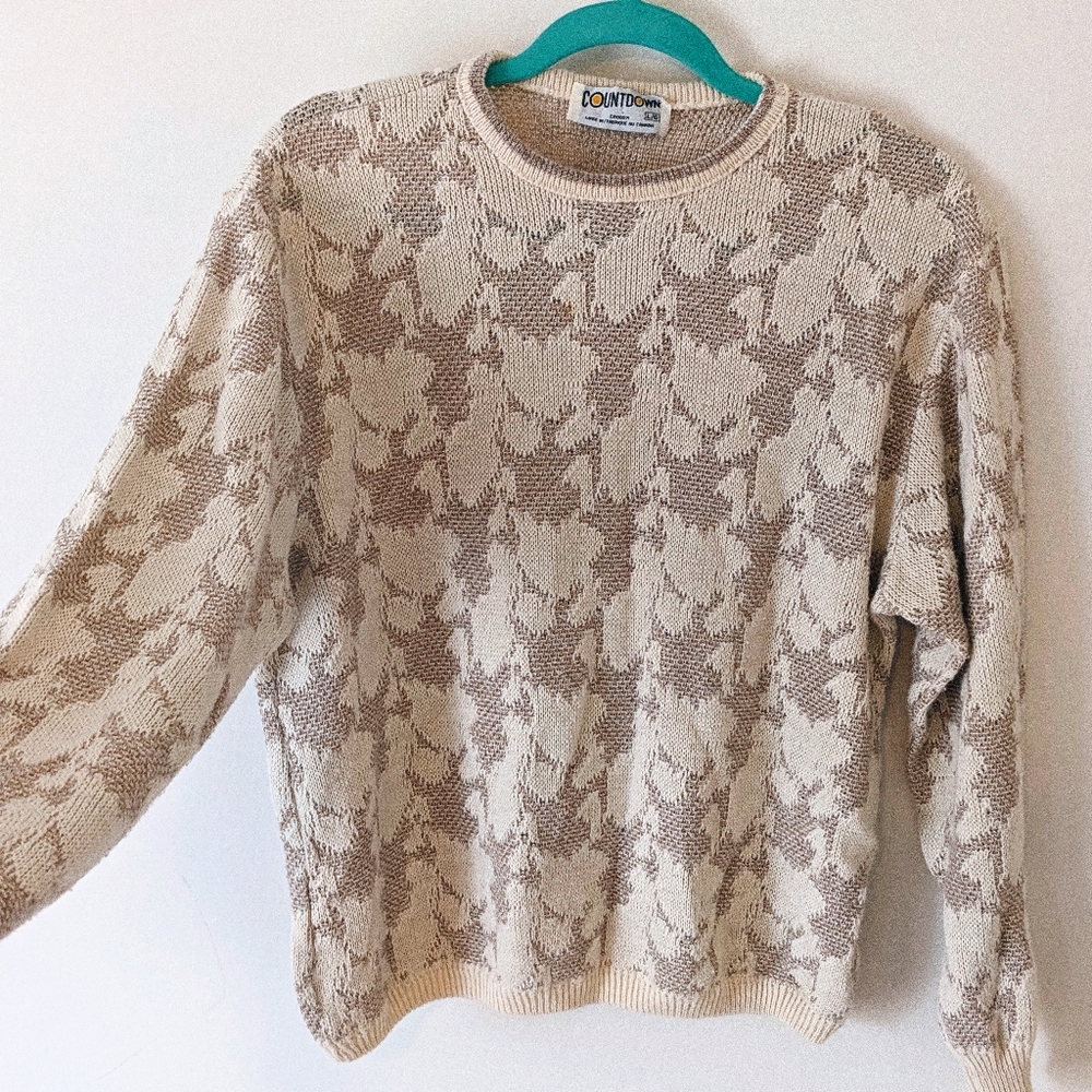Vintage Countdown Metallic Gold Patterned Sweater